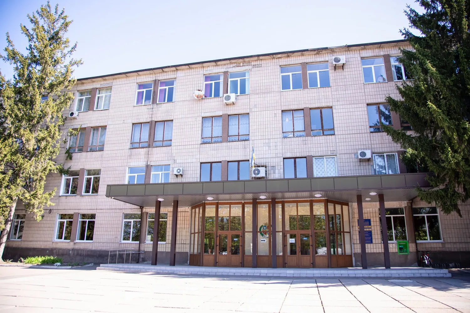Фото закладу — Черкаський національний університет імені Богдана Хмельницького